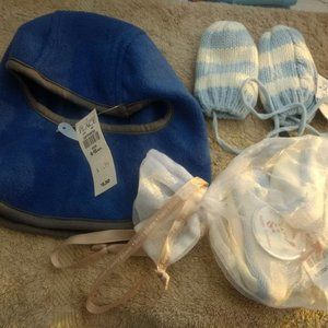 Children place mittens,booties size 6-12